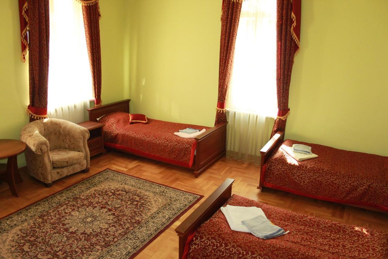 Palac W Nosowie Nosowo Esterno foto