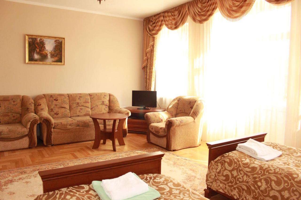 Palac W Nosowie Nosowo Esterno foto