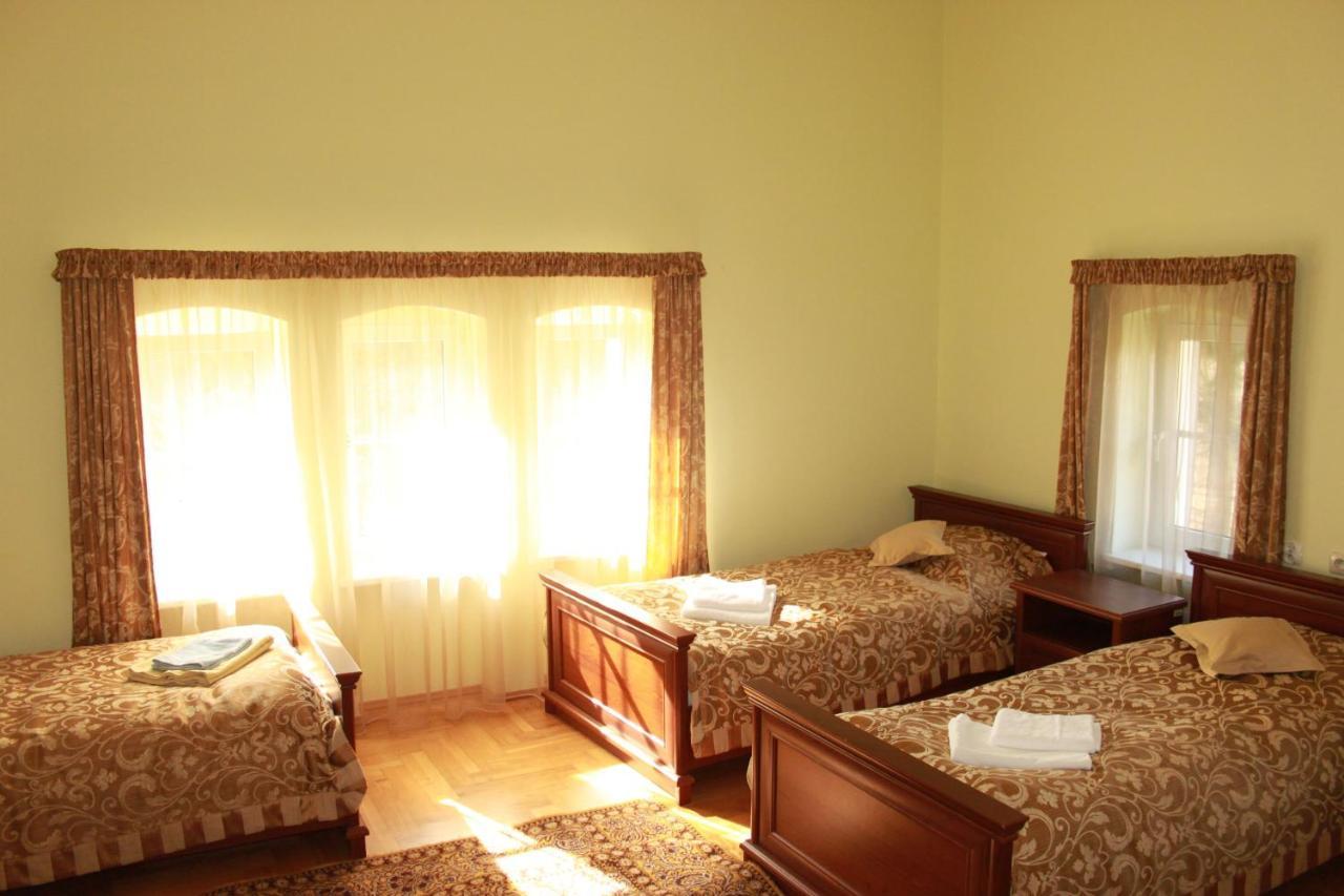Palac W Nosowie Nosowo Esterno foto