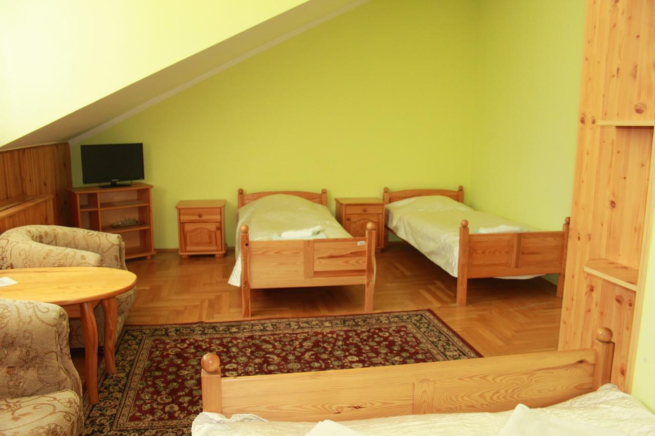 Palac W Nosowie Nosowo Esterno foto